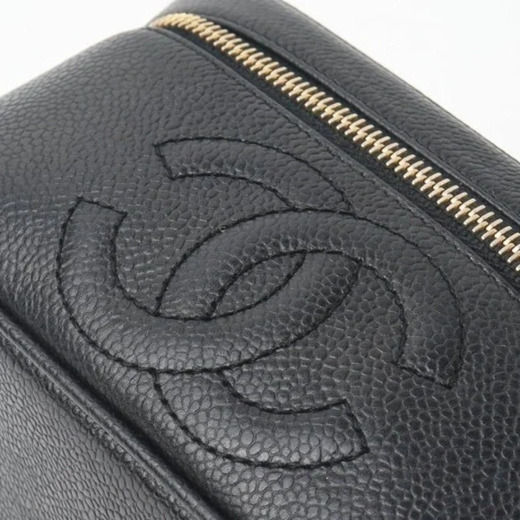 Chanel Black Leather Vanity Case - Picture 6 of 16